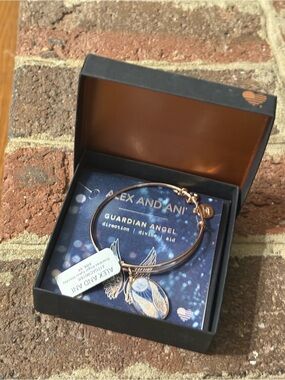 Alex and Ani Guardian Angel Bangle Bracelet Gold Tone NWT Gift Box